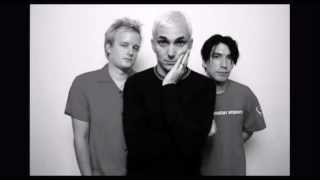 Watch Everclear Our Lips Are Sealed video