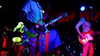Watch Willowz Meet Your Demise video