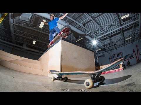 DANGEROUS Skateboarding tricks onto Skateboard!