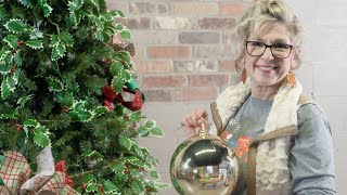 How To Decorate a Beautiful Christmas Tree