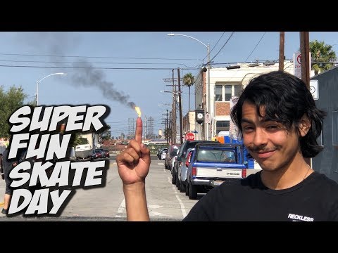 SUPER FUNNY SKATE DAY AND MORE !!! - NKA VIDS -