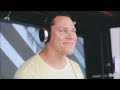 U2 vs Tiësto -  Pride (In  The  Name  Of  Love) (RED 2012)