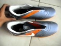 Beli Sepatu 
Futsal Nike Five Silver Orange