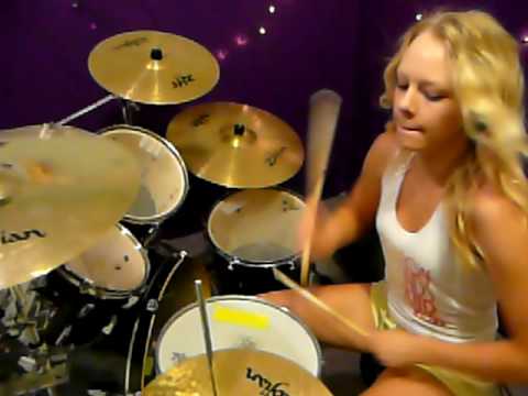 Caitlin [ PARAMORE - Born For this ] Drum Cover