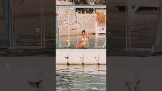 Yüsra Geyi̇ki̇n Bi̇ki̇ni̇li̇ Salincak Keyfi̇
