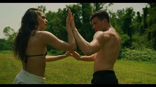 Bloom - La Vita Danza (Official Video)