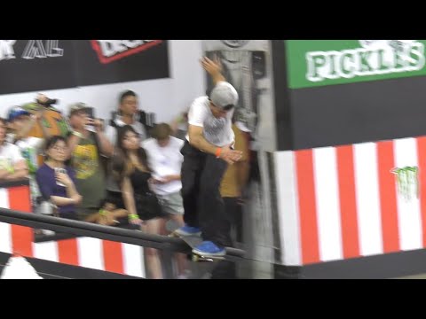 LASER HEEL BACKLIP DURING TAMPA PRO 2025 FINALS - MICKEY PAPA