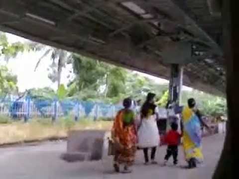 INDIAN VILLAGE LOCAL TRAIN LEAVED THE PLATFORM