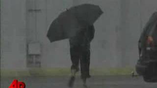 Raw Video Hurricane Gustav Roars Over Haiti