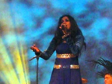 Shreya Ghoshal - Thode Badmash