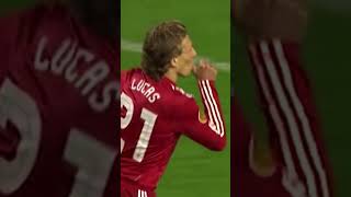 f4a68J9jDA4 Video Image