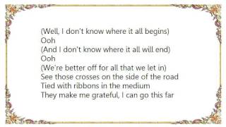 Watch Indigo Girls All That We Let In video