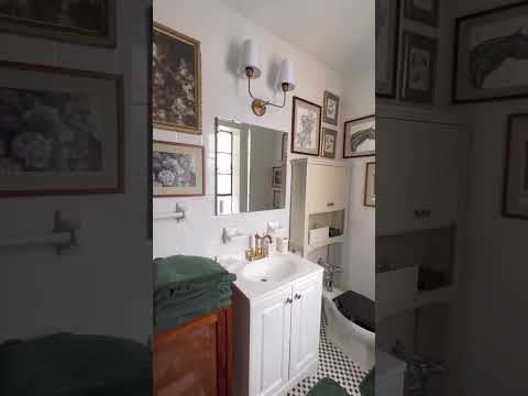 Rental-Friendly Tiled Wall Bathroom Makeover desain interior