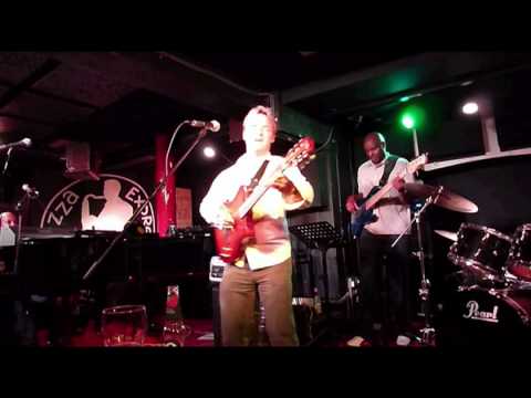 Date: September 12th, 2009 Club Soho London Pizza Express (UK) concert: 