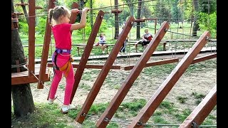 Лиза В Веревочном Парке Lisa In The Rope Park