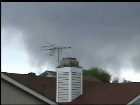 tornadoes forming. Tornado Forming Near My House