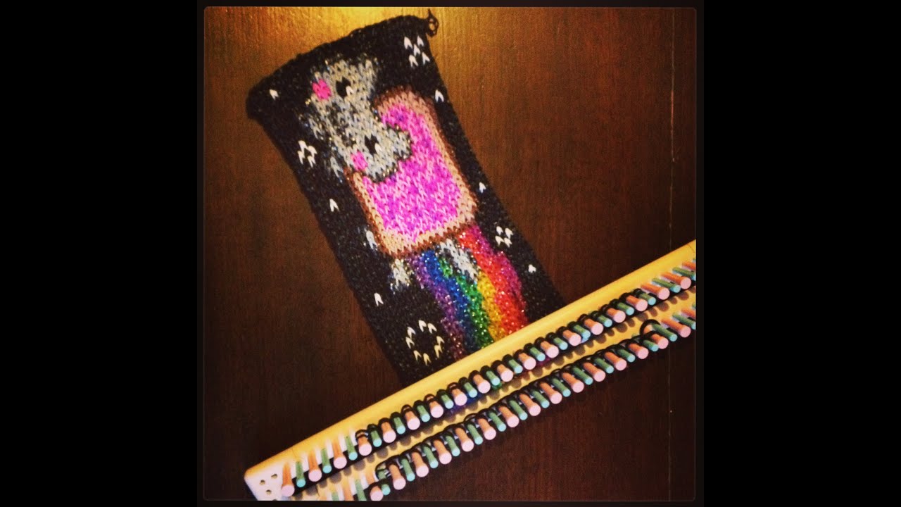Rainbow Nyan Cat Loom Bands Mural - YouTube