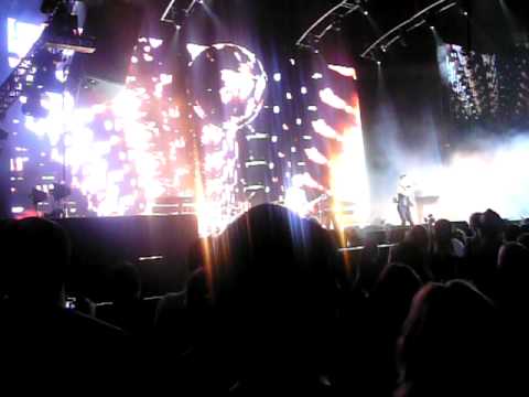 Depeche Mode - Hole to feed - Madison Square garden