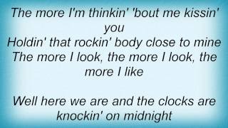 Watch Joe Nichols The More I Look video