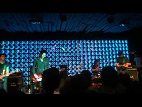 The Yers - ลืมไปก่อน (Live at Sync) thumb