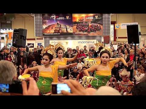 Tari pendet (Indonesian dance)