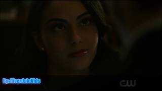 Verorica and Archie Kiss in the closet - 1x01
