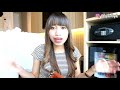 WHAT'S IN MY BAG - Travel Overseas Edition