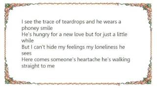 Watch Jean Shepard Someones Heartache video