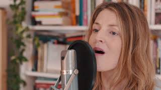 Watch Emiliana Torrini Snow video