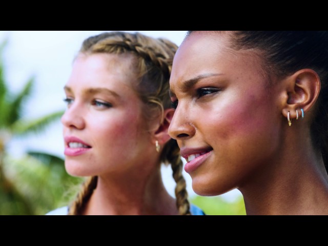 Victoria’s Secret Angels Lip Sync ’24K Magic’ by Bruno Mars - Video