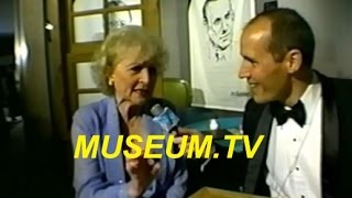 BETTY WHITE, STEVE ALLEN, MIKE WALLACE, BARBARA BILLINGSLEY @ a Chicago museum in 1997
