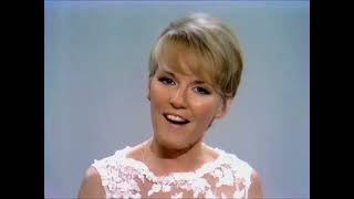 Watch Petula Clark Color My World video