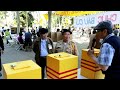 đầu tiên