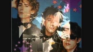 Watch China Crisis Scream Down At Me video