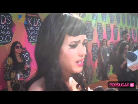 Taylor Lautner Katy Perry Rihanna Selena Gomez on the Kids' Choice Awards