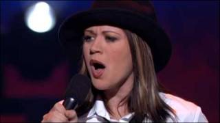 Watch Kelly Clarkson Natural Woman video