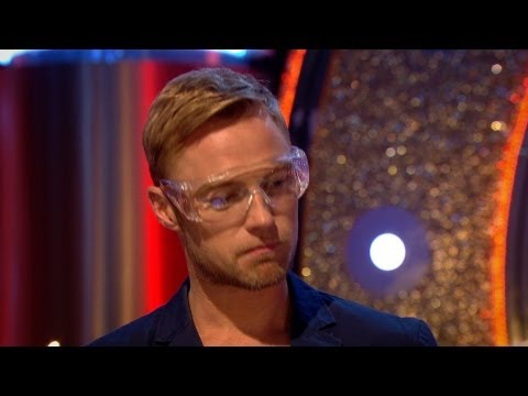 Ronan Keating vs Tess Daly in Blow by Blow - That Puppet Game Show: Episode 6 Preview - BBC One Ronan Keating vs Tess Daly in Blow by Blow - That Puppet Game Show: Episode 6 Preview - BBC One
