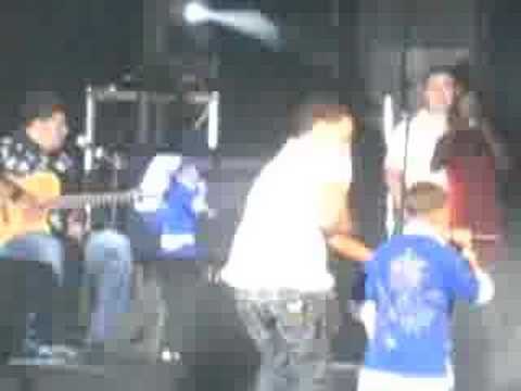 AVENTURA CONCERT JUNE 15 07 (ROMEO AND LIL ROMEO). Jun 18, 2007 12:07 PM. CONCIERTO DE AVENTURA EN LOS ANGELES 15 07 (ELLA Y YO CON LIL ROMEO) AVENTURA CONCERT JUNE 15 07 (ROMEO AND LIL ROMEO). Jun 18, 2007 12:07 PM. CONCIERTO DE AVENTURA EN LOS ANGELES 15 07 (ELLA Y YO CON LIL ROMEO)