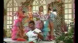 Les Cocogirls - Fais-Moi Du Chachacha