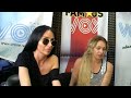 Скандалната Деси Фотосесията и Невена Пейкова разтърсиха "Famous VOX" Скандалната Деси Фотосесията и Невена Пейкова разтърсиха "Famous VOX"