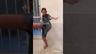 Novinha Soltando Peido A Doidaaaaaakkk