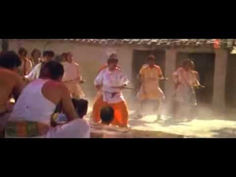 dharti kahe pukar ke bhojpuri holi me