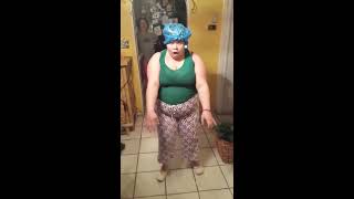 Natasha Ruiz nhảy điệu "Caballito De Palo" điêu luyện :D