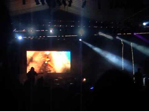 Sonu Nigam Live in KL - Intro + OSoniyo