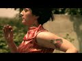 Asfalt Dünya - Beni Severmiş O klip izle
