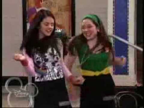 Alex Russo Selena Gomez and Harper Finkle Jennifer Stone doing their 