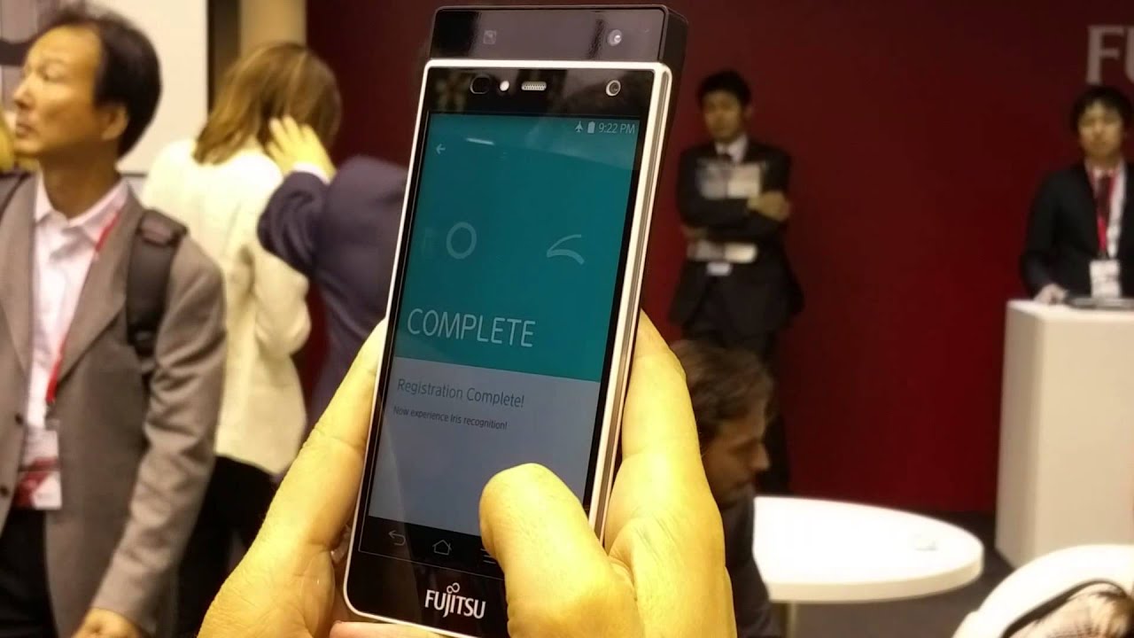 Fujitsu prepara lanzamiento de smartphone para MWC