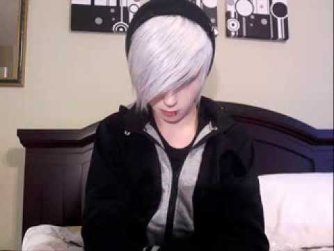 HAWT EMO BOYS KISSING