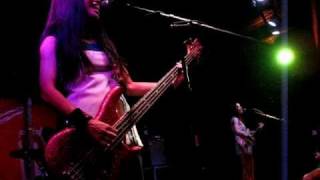 Watch Shonen Knife Fruit Loop Dreams video