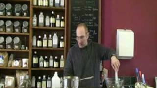 Making a Lemon Balm infused Oil